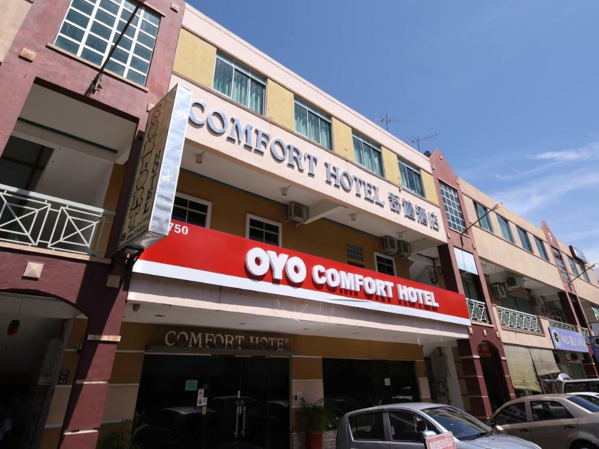 Oyo 750 Comfort Hotel Kota Kinabalu Esterno foto