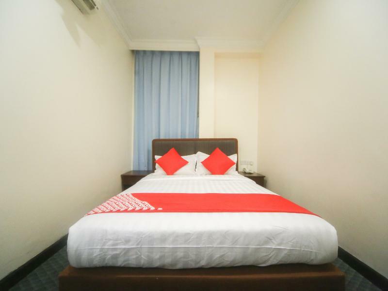 Oyo 750 Comfort Hotel Kota Kinabalu Esterno foto